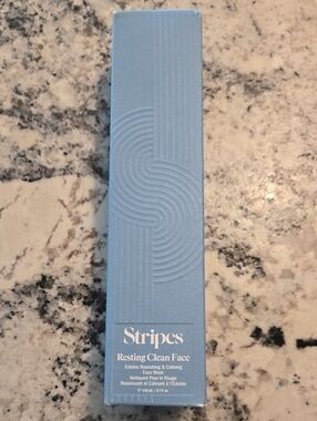 Stripes Resting Clean Face - Ectoine Nurishing & Calming Facewash